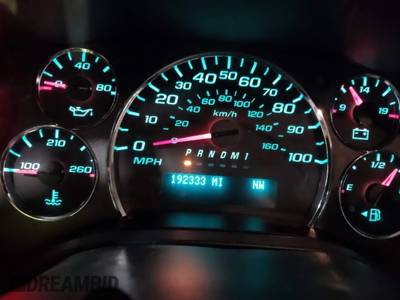 2014 Chevrolet Express Passenger LT with VIN 1GAZG1FG9E1127529, listed as a IAAI auction lot 42151349 with 192,333 mi miles and . Bid and sale history available at DreamBid. Image 7.