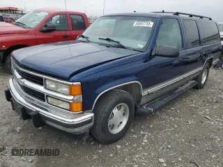 1999 Chevrolet Suburban with VIN 3GNEC16R5XG262439, listed as a Copart auction lot 50697745 with 174,196 mi miles and Salvage title. Bid and sale history available at DreamBid. Image 1.