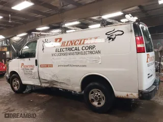 2010 GMC Savana Cargo Van with VIN 1GTZGFBA2A1107221, listed as a IAAI auction lot 41526369 with 91,243 mi miles. Bid and sale history available at carsss.com. Image 14.
