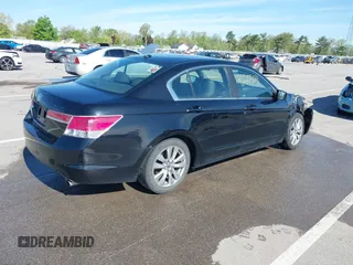 2011 Honda Accord EX-L z VIN 1HGCP2F83BA014846, wystawiony jako IAAI lot #42205041 z przebiegiem 135 105 mil mil oraz . Historia ofert i sprzedaży dostępna na DreamBid. Obrazek 4.