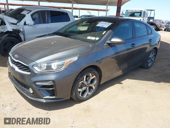 2021 Kia Forte LXS z VIN 3KPF24AD7ME294409, wystawiony jako IAAI lot #42124606 z przebiegiem 91 567 mil mil oraz . Historia ofert i sprzedaży dostępna na DreamBid. Obrazek 17.