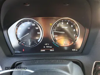 2020 BMW 2 Series 230i with VIN WBA2M7C05L7F00152, listed as a Copart auction lot 42153435 with 25,690 mi miles and Salvage Title. Bid and sale history available at carsss.com. Image 9.