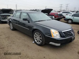2006 Cadillac DTS 1SE with VIN 1G6KD57946U227808, listed as a Copart auction lot 85158324 with 82,180 mi miles and Salvage Title. Bid and sale history available at DreamBid. Image 4.