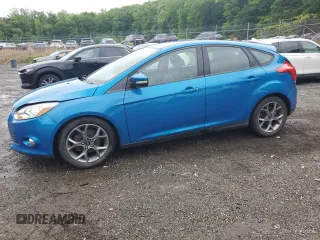 2014 Ford Focus SE z VIN 1FADP3K22EL417404, wystawiony jako Copart lot #56388965 z przebiegiem 58 473 mil mil oraz Szkoda całkowita • Salvage title. Historia ofert i sprzedaży dostępna na DreamBid. Obrazek 1.