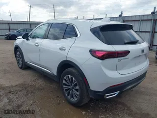 2024 Buick Envision Preferred with VIN LRBFZME47RD053737, listed as a IAAI auction lot 41500415 with 7,846 mi miles. Bid and sale history available at carsss.com. Image 3.
