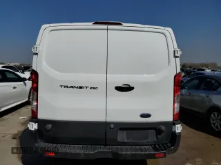 2019 Ford Transit z VIN 1FTYR2YM1KKB82892, wystawiony jako Copart lot #44208064 z przebiegiem 45 512 mil mil oraz Czysty tytuł • Clean title. Historia ofert i sprzedaży dostępna na DreamBid. Obrazek 6.