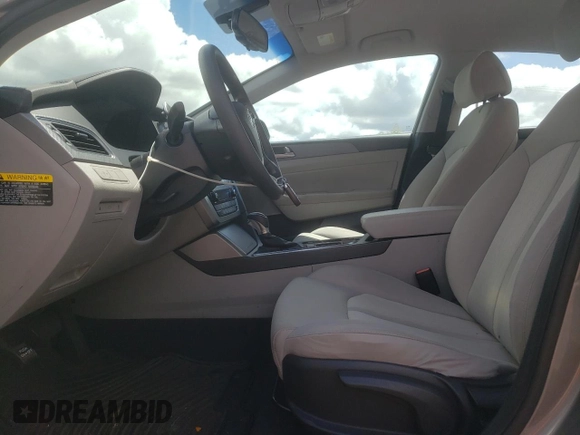 2017 Hyundai Sonata Hybrid SE with VIN KMHE24L3XHA064433, listed as a Copart auction lot 53213903 with 88,919 mi miles. Bid and sale history available at carsss.com. Image 7.
