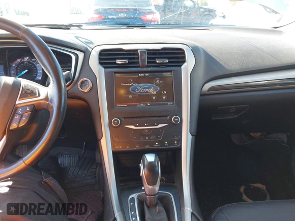 2015 Ford Fusion SE with VIN 3FA6P0HD1FR295718, listed as a IAAI auction lot 42078151 with 1 mi miles. Bid and sale history available at carsss.com. Image 12.