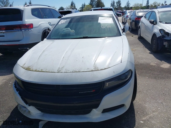 2016 Dodge Charger Road/Track with VIN 2C3CDXCT5GH241563, listed as a IAAI auction lot 41315509 with 83,030 mi miles. Bid and sale history available at carsss.com. Image 12.