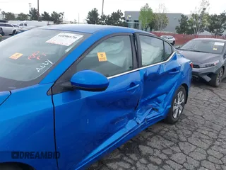 2022 Nissan Sentra SV with VIN 3N1AB8CV5NY268515, listed as a IAAI auction lot 41896670 with 12,396 mi miles and . Bid and sale history available at DreamBid. Image 6.
