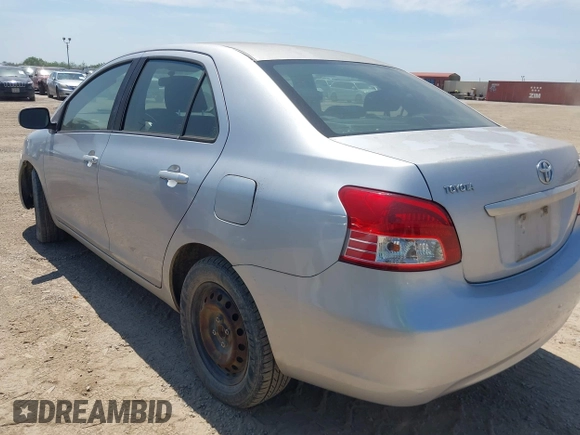 2007 Toyota Yaris with VIN JTDBT923271062032, listed as a IAAI auction lot 42274691 with 173,021 mi miles and . Bid and sale history available at DreamBid. Image 3.