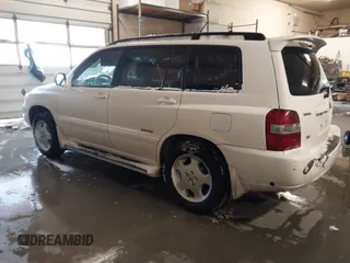 2007 Toyota Highlander w/3rd Row with VIN JTEDP21A570128417, listed as a IAAI auction lot 41578091 with 196,596 mi miles and . Bid and sale history available at DreamBid. Image 3.