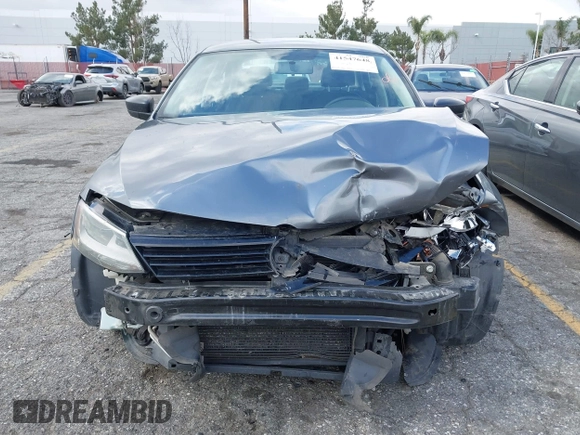 2013 Volkswagen Jetta Sedan S with VIN 3VW2K7AJ0DM368021, listed as a IAAI auction lot 41547648 with 155,678 mi miles. Bid and sale history available at carsss.com. Image 6.