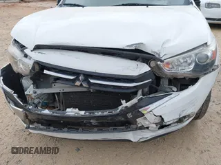 2019 Mitsubishi Outlander ES z VIN JA4AP3AU4KU021247, wystawiony jako IAAI lot #41921771 z przebiegiem 167 663 mil mil oraz . Historia ofert i sprzedaży dostępna na DreamBid. Obrazek 6.