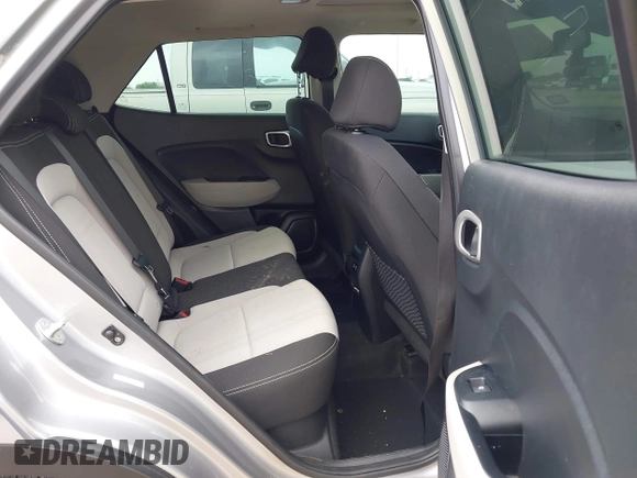 2024 Hyundai Venue SEL with VIN KMHRC8A3XRU311992, listed as a IAAI auction lot 41922401 with 12,904 mi miles and . Bid and sale history available at DreamBid. Image 8.
