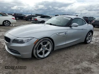2014 BMW Z4 sDrive28i with VIN WBALL5C54EE717341, listed as a Copart auction lot 75084304 with 132,569 mi miles and Non Repairable. Bid and sale history available at carsss.com. Image 1.