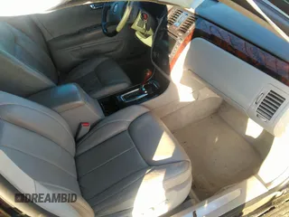 2006 Cadillac DTS w/1SC with VIN 1G6KD57Y06U177772, listed as a IAAI auction lot 41814013 with 190,076 mi miles. Bid and sale history available at carsss.com. Image 5.