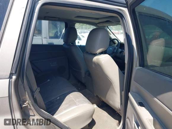2005 Jeep Grand Cherokee Laredo with VIN 1J4HS48NX5C656582, listed as a IAAI auction lot 42079746 with Not Provided miles and . Bid and sale history available at DreamBid. Image 8.