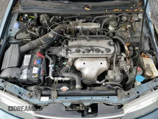 1997 Honda Accord EX with VIN 1HGCD5656VA204693, listed as a Copart auction lot 76399274 with 375,061 mi miles and Salvage Title. Bid and sale history available at DreamBid. Image 11.
