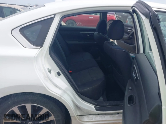 2018 Nissan Altima SV with VIN 1N4AL3AP2JC241377, listed as a IAAI auction lot 41782081 with 131,849 mi miles and . Bid and sale history available at DreamBid. Image 8.