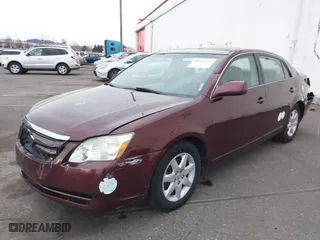 2005 Toyota Avalon XL with VIN 4T1BK36B65U062012, listed as a IAAI auction lot 38430672 with 150,383 mi miles. Bid and sale history available at carsss.com. Image 17.
