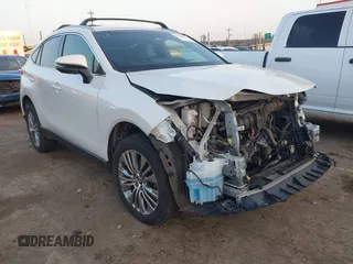2022 Toyota Venza LE with VIN JTEAAAAH3NJ112266, listed as a IAAI auction lot 41760200 with 47,251 mi miles and . Bid and sale history available at DreamBid. Image 1.