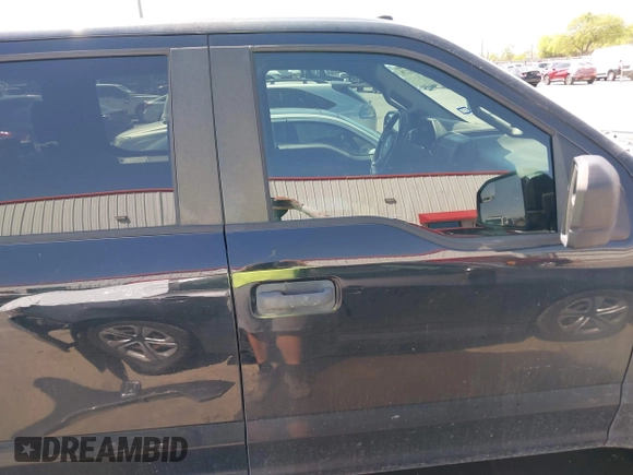 2019 Ford F-150 XL with VIN 1FTEW1CP1KKE90717, listed as a IAAI auction lot 41849276 with 113,241 mi miles and . Bid and sale history available at DreamBid. Image 14.
