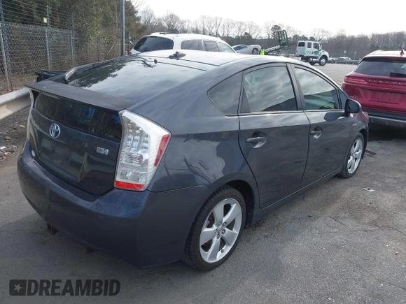 2010 Toyota Prius II with VIN JTDKN3DU4A1093058, listed as a IAAI auction lot 41579018 with 184,927 mi miles. Bid and sale history available at carsss.com. Image 4.