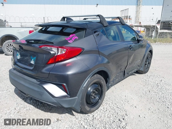 2021 Toyota C-HR LE with VIN JTNKHMBX1M1120212, listed as a IAAI auction lot 41975849 with 62,228 mi miles. Bid and sale history available at carsss.com. Image 4.