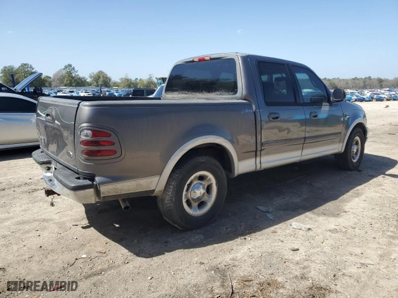 2002 Ford F-150 XLT with VIN 1FTRW07L32KA75868, listed as a Copart auction lot 47392685 with 0 mi miles and Salvage Title. Bid and sale history available at carsss.com. Image 3.