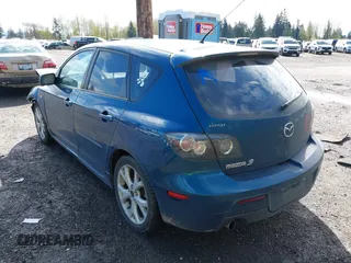 2008 Mazda Mazda3 s Sport with VIN JM1BK343781796292, listed as a IAAI auction lot 41970668 with 197,050 mi miles. Bid and sale history available at carsss.com. Image 3.