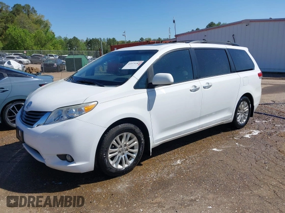 2014 Toyota Sienna XLE z VIN 5TDYK3DC7ES431782, wystawiony jako IAAI lot #41975182 z przebiegiem 191 870 mil mil oraz . Historia ofert i sprzedaży dostępna na DreamBid. Obrazek 20.