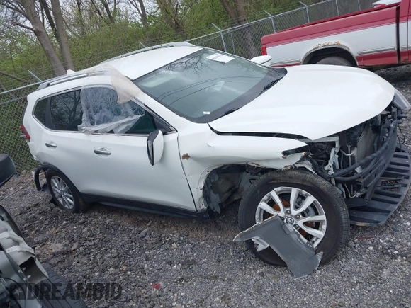 2018 Nissan Rogue SV with VIN KNMAT2MV9JP565109, listed as a IAAI auction lot 42048532 with 121,042 mi miles. Bid and sale history available at carsss.com. Image 12.