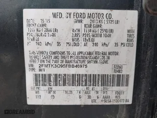 2015 Ford Edge SE with VIN 2FMTK3G95FBB46975, listed as a IAAI auction lot 41893777 with 221,328 mi miles. Bid and sale history available at carsss.com. Image 9.