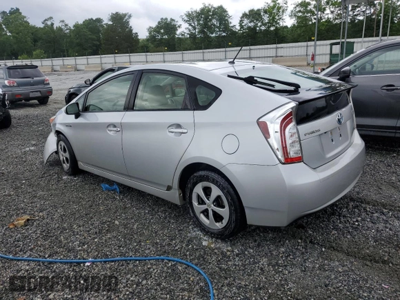 2015 Toyota Prius Four with VIN JTDKN3DU1F0396943, listed as a Copart auction lot 59173815 with 137,630 mi miles and Salvage title. Bid and sale history available at DreamBid. Image 2.