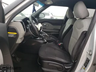 2015 Kia Soul with VIN KNDJN2A25F7762483, listed as a Copart auction lot 44898235 with 129,160 mi miles and Salvage Title. Bid and sale history available at carsss.com. Image 7.