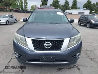 2014 Nissan Pathfinder SV with VIN 5N1AR2MM9EC625565, listed as a IAAI auction lot 42137658 with 163,357 mi miles. Bid and sale history available at carsss.com. Image 12.