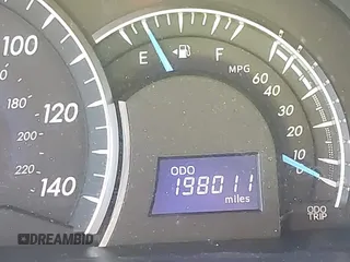 2014 Toyota Camry SE with VIN 4T1BK1FK2EU543220, listed as a IAAI auction lot 41416785 with 198,011 mi miles. Bid and sale history available at carsss.com. Image 14.