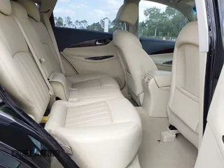 2017 Infiniti QX50 z VIN JN1BJ0RP6HM387179, wystawiony jako IAAI lot #42073979 z przebiegiem 68 746 mil mil oraz . Historia ofert i sprzedaży dostępna na DreamBid. Obrazek 8.