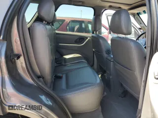 2002 Ford Escape XLT Choice with VIN 1FMYU04182KB99540, listed as a Copart auction lot 61493365 with 156,207 mi miles and Salvage title. Bid and sale history available at DreamBid. Image 11.