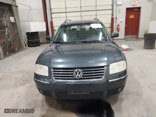 2003 Volkswagen Passat GLS with VIN WVWVD63B63E368748, listed as a IAAI auction lot 42022512 with 130,038 mi miles. Bid and sale history available at carsss.com. Image 12.