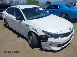 2017 Kia Optima EX z VIN KNAGV4LD9H5013282, wystawiony jako IAAI lot #42218247 z przebiegiem 63 878 mil mil oraz . Historia ofert i sprzedaży dostępna na DreamBid. Obrazek 1.