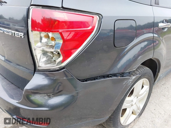 2009 Subaru Forester X with VIN JF2SH63679H701039, listed as a IAAI auction lot 42701876 with 127,401 mi miles and . Bid and sale history available at DreamBid. Image 6.