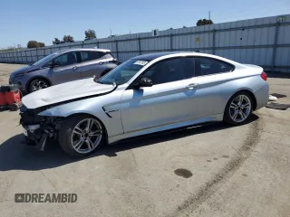 2015 BMW M4 z VIN WBS3R9C52FK334020, wystawiony jako Copart lot #51867985 z przebiegiem 95 369 mil mil oraz Szkoda całkowita • Salvage title. Historia ofert i sprzedaży dostępna na DreamBid. Obrazek 1.