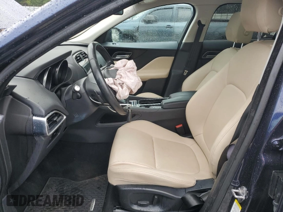 2018 Jaguar F-Pace 25t Premium с VIN SADCJ2FXXJA321957, выставлен на аукционе Copart как лот 54862725 с пробегом 104 881 миль миль и Списание • Salvage title. История ставок и продаж доступна на DreamBid. Изображение 7.