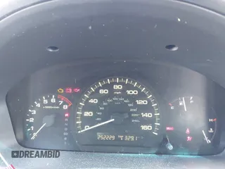 2007 Honda Accord LX z VIN 1HGCM56407A227932, wystawiony jako IAAI lot #42330466 z przebiegiem 252 229 mil mil oraz . Historia ofert i sprzedaży dostępna na DreamBid. Obrazek 7.
