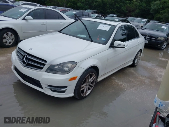 2014 Mercedes-Benz C 250 Sport with VIN WDDGF4HB1EA934119, listed as a IAAI auction lot 42489807 with 159,405 mi miles and . Bid and sale history available at DreamBid. Image 17.