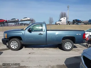 2011 Chevrolet Silverado 1500 Work Truck with VIN 1GCNKPEA0BZ391577, listed as a IAAI auction lot 41470524 with 117,556 mi miles. Bid and sale history available at carsss.com. Image 14.