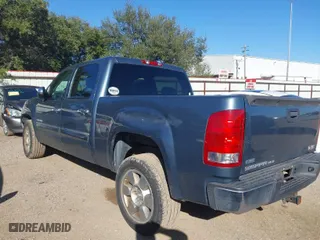 2011 GMC Sierra 1500 SLE with VIN 3GTP1VE07BG118014, listed as a IAAI auction lot 41224998 with 244,932 mi miles. Bid and sale history available at carsss.com. Image 3.