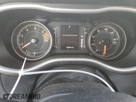 2018 Jeep Cherokee Latitude Plus with VIN 1C4PJLLB0JD534927, listed as a Copart auction lot 51090415 with 166,244 mi miles and Salvage Title. Bid and sale history available at carsss.com. Image 9.